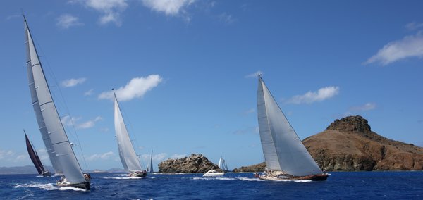 Fondsjubiläum: Assenagon Multi Asset Balanced überzeugt mit Outperformance in volatilen Zeiten